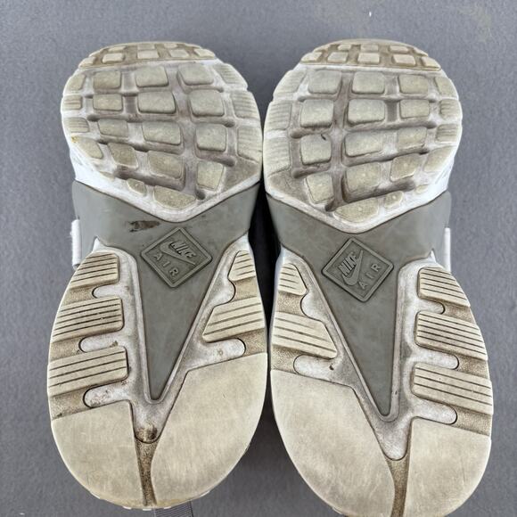 Nike Size 8.5 Womens Air Huarache City Gray AH6804-004 Sneakers Tennis Shoes - Picture 14 of 14
